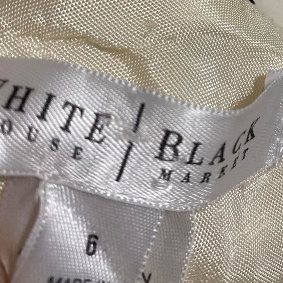 CUTE women White House Black Market Flare Skirt SIZE 6
Good condition approximat - Picture 3 of 3